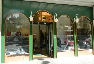 Poignant Maroquinier